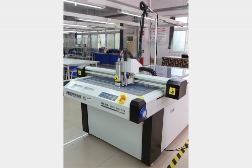 自動(dòng)模板機(jī)